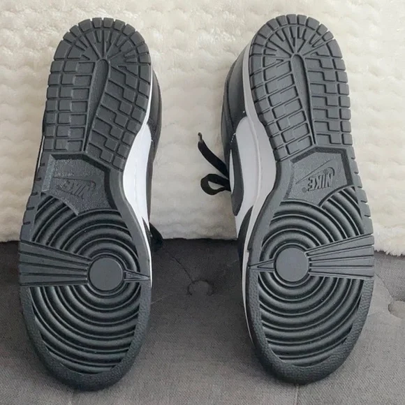 Nike Dunk Low Retro NIB - Picture 12 of 15